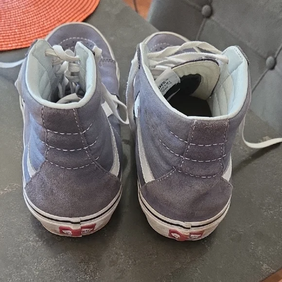 Vans High-Top Sneakers in Gray and White - Picture 3 of 3